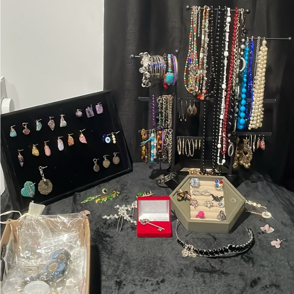 Jewelry Lot